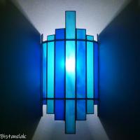 Applique murale moderne bleu en vitrail